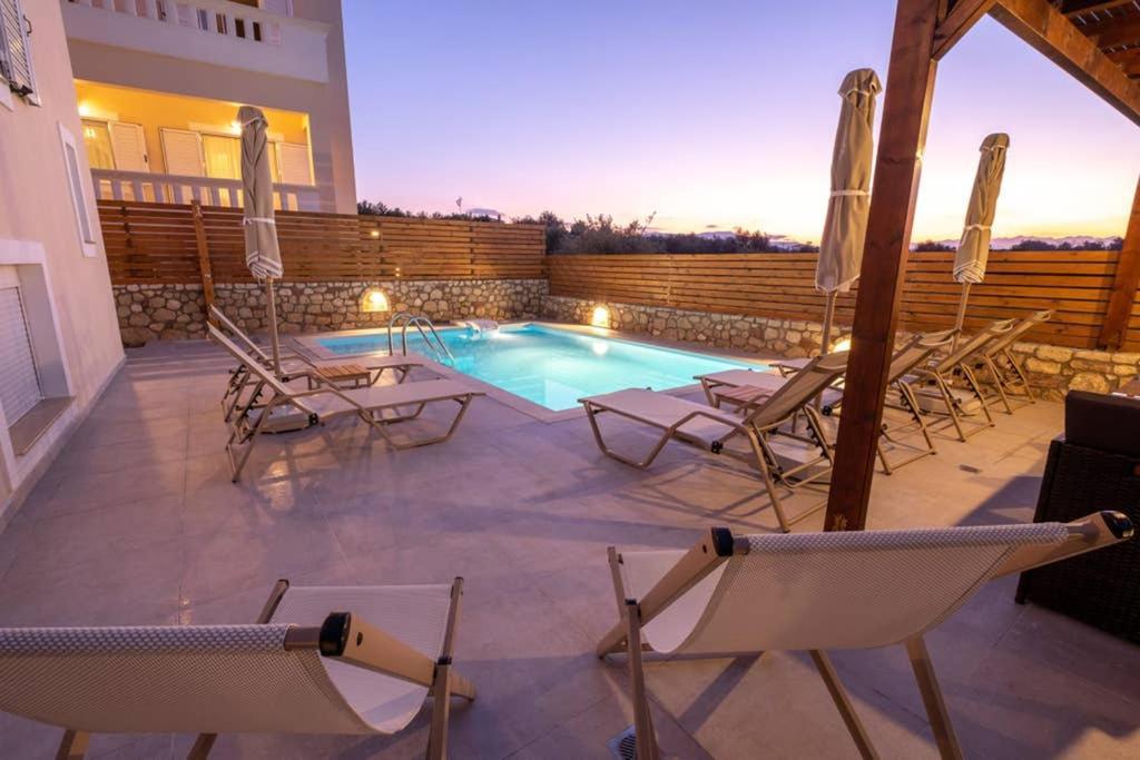 Prinos Oasis Twin Villas II Екстериор снимка